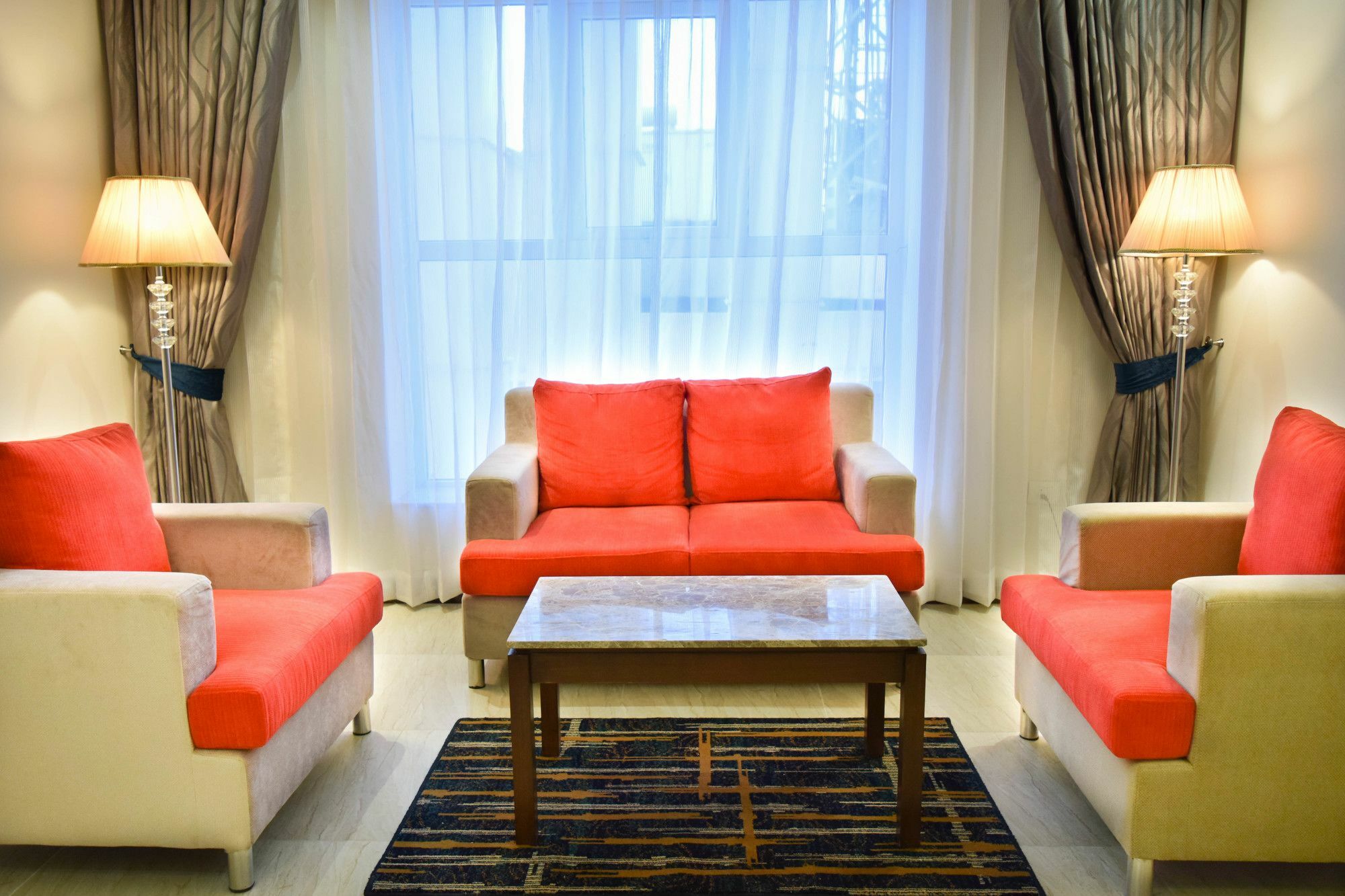 Rg Royal Hotel Bangalore Esterno foto